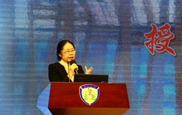 正在努力加载中，请稍候